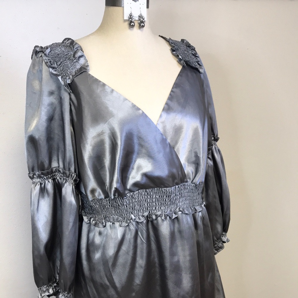 Allison Taylor Silver Blouse w/ FREE earrings!